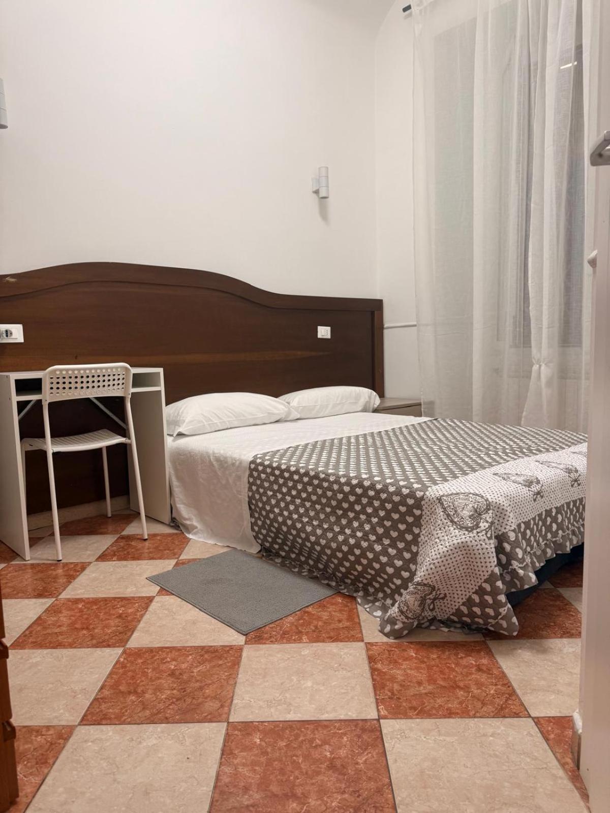 Classica Guest house *